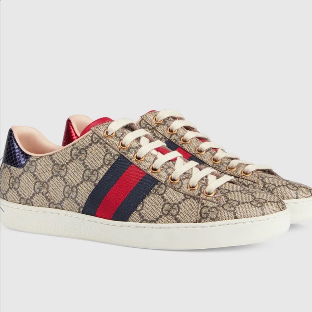 ACE GG SUPREME Gucci Sneakers